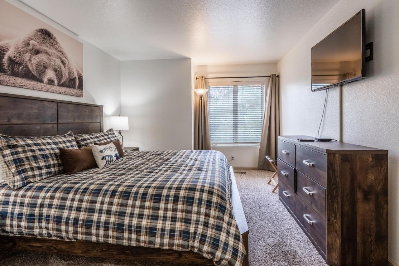 Warm And Cozy Upgraded 2 Bedrm 2 Bath Single Level In Snowcreek Complex Phase Iv 563 Sleeps 6 Apartment *