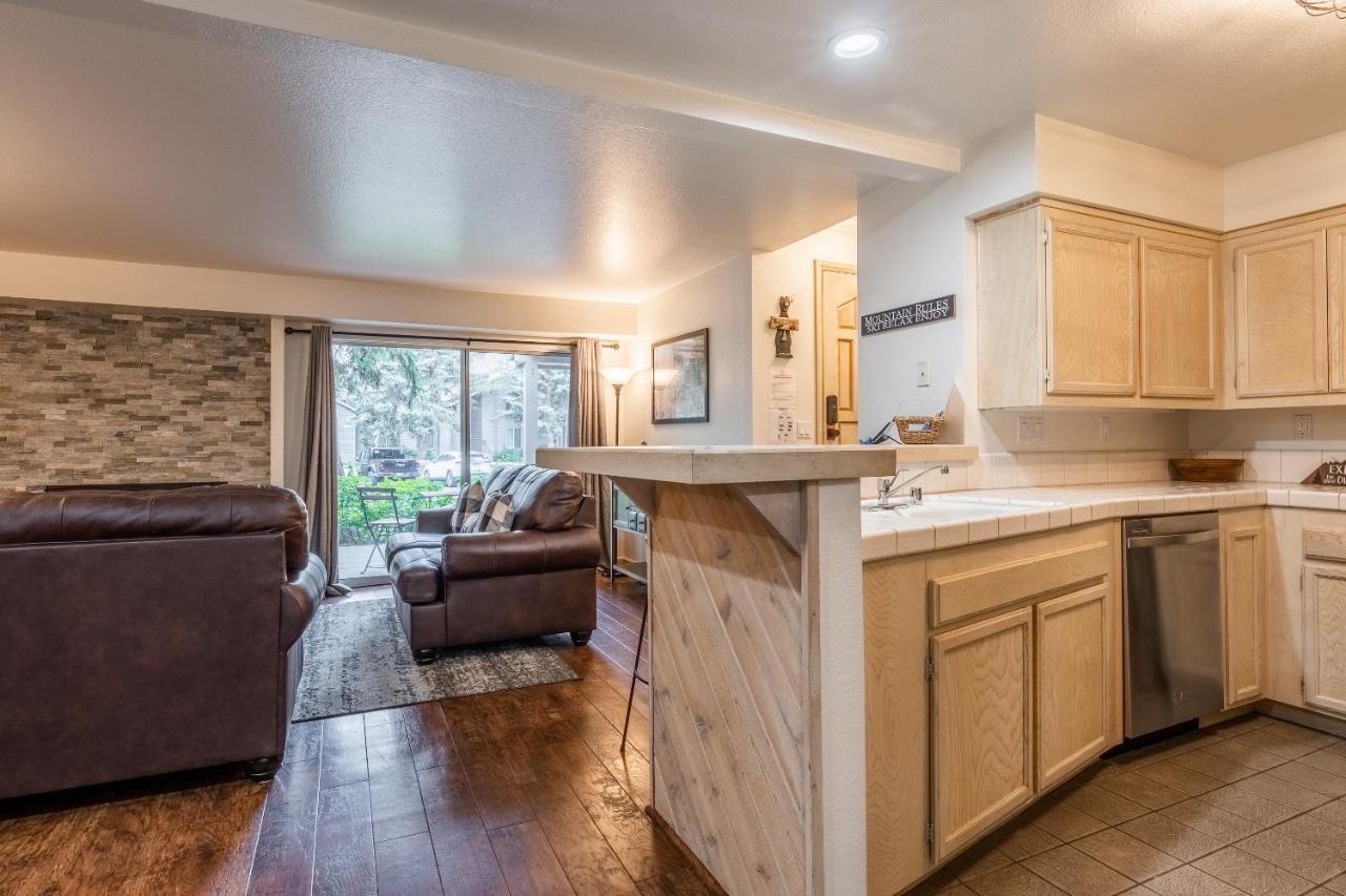 Warm And Cozy Upgraded 2 Bedrm 2 Bath Single Level In Snowcreek Complex Phase Iv 563 Sleeps 6 Appartamento *