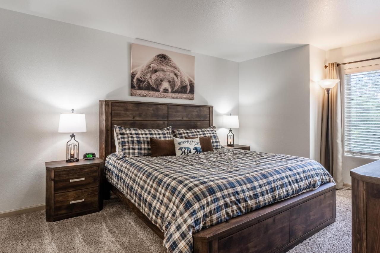 Warm And Cozy Upgraded 2 Bedrm 2 Bath Single Level In Snowcreek Complex Phase Iv 563 Sleeps 6